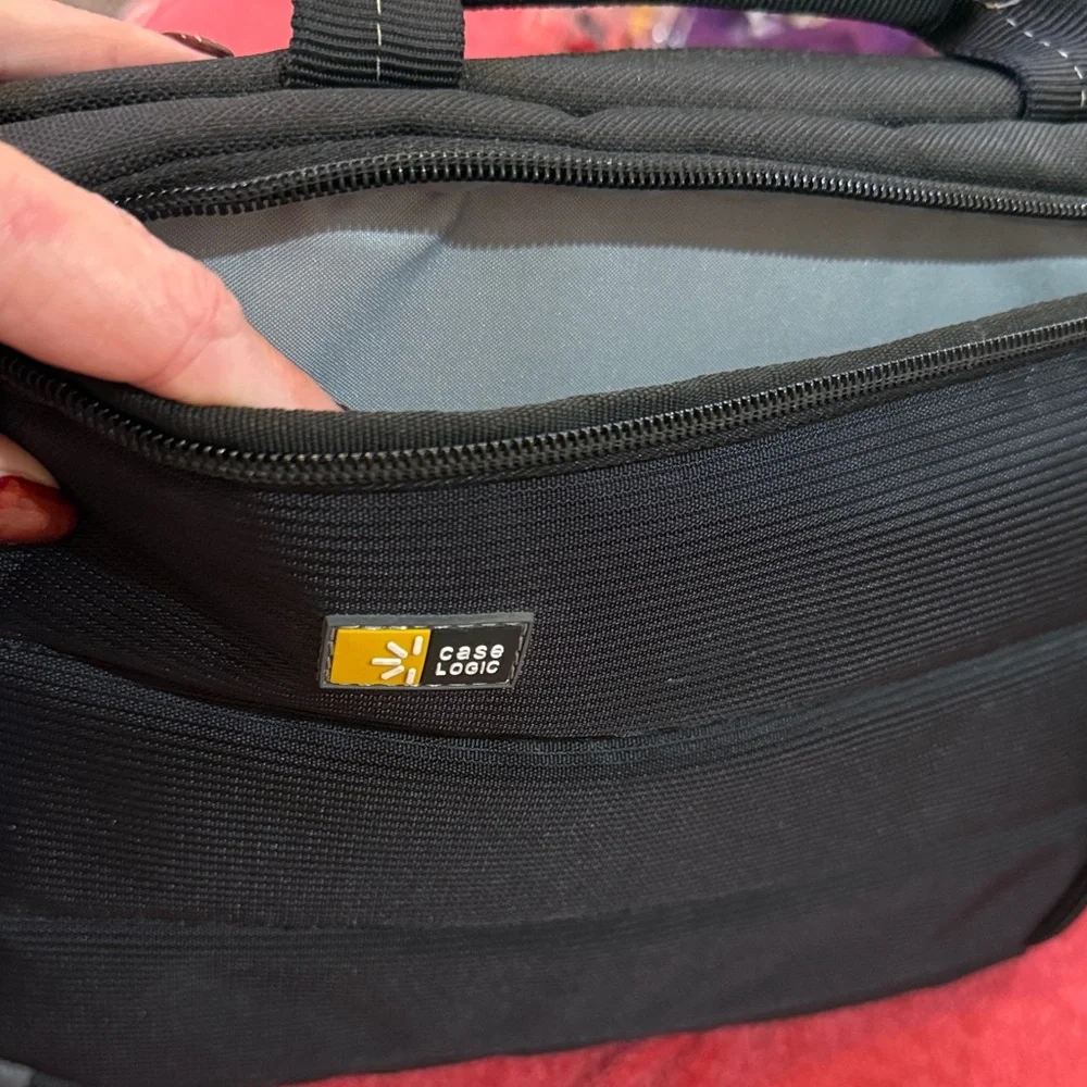 Case Logic Black and Gray Tablet Bag